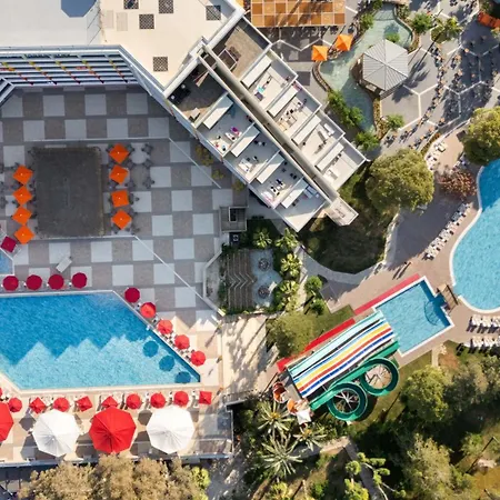 Megasaray אתר נופש סייד