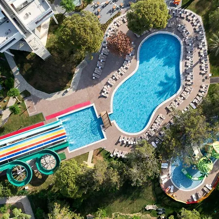 Megasaray אתר נופש