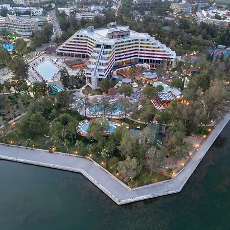 Θέρετρο Megasaray