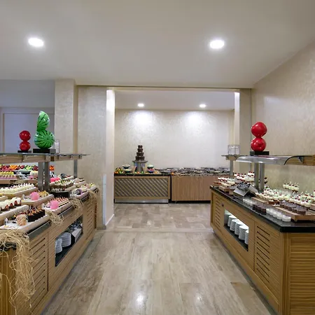 Megasaray Feriested 5*